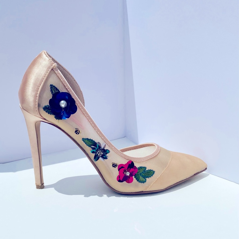 Betsey Johnson Jewel Embroidered Pump